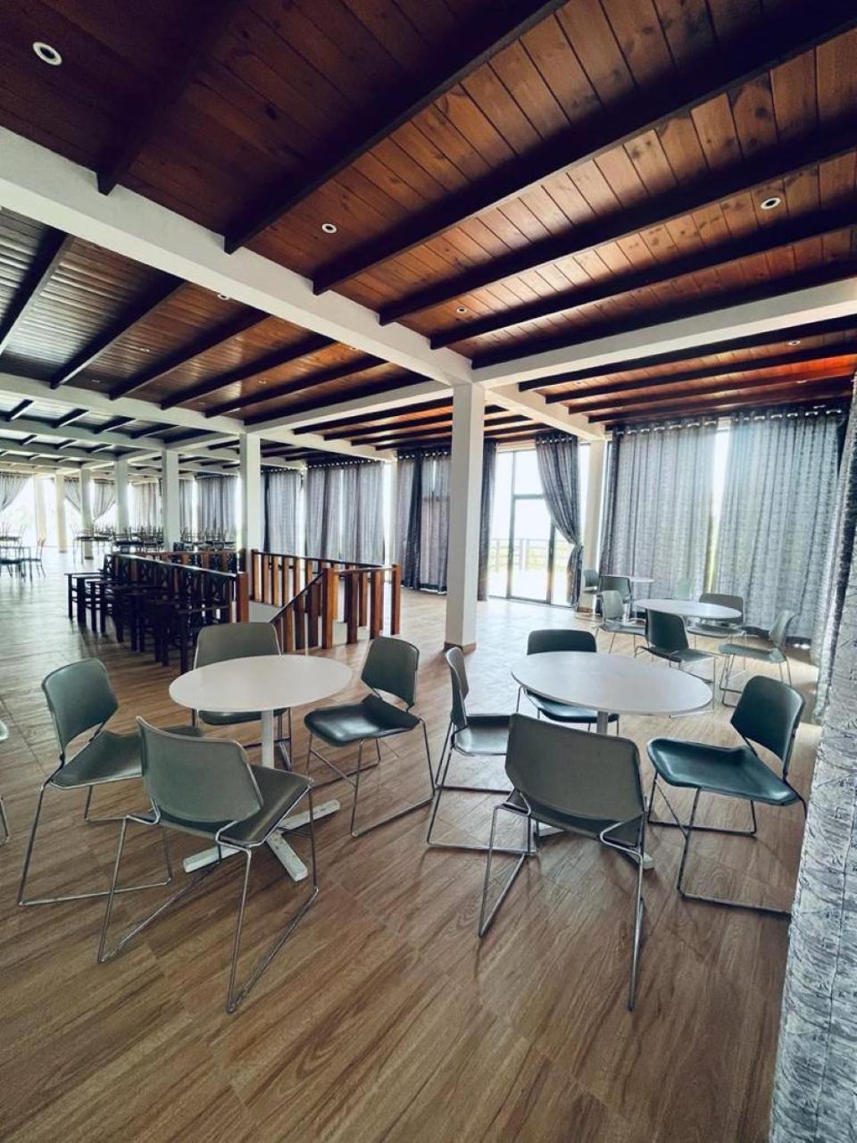 Nn Beach Resort & Spa Нилавели Екстериор снимка