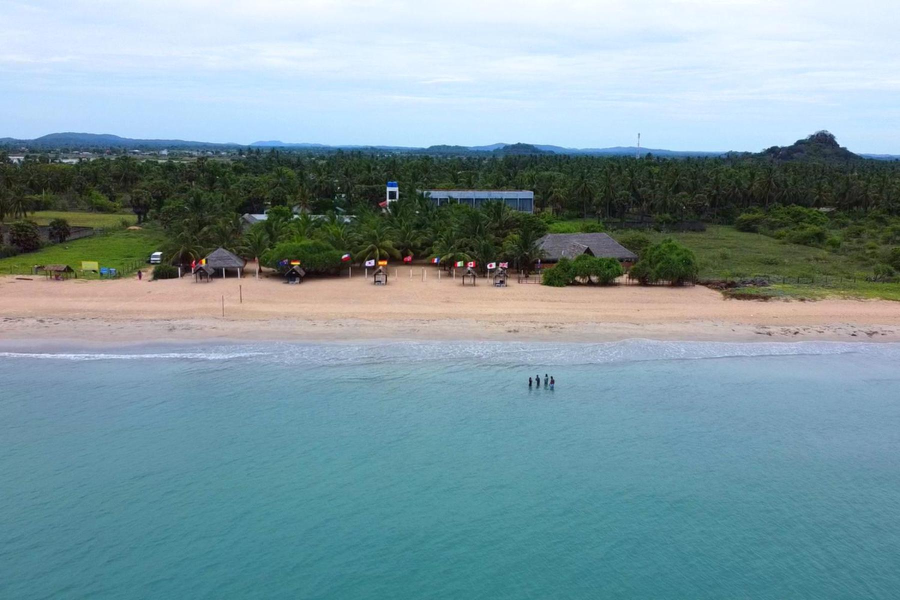 Nn Beach Resort & Spa Нилавели Екстериор снимка